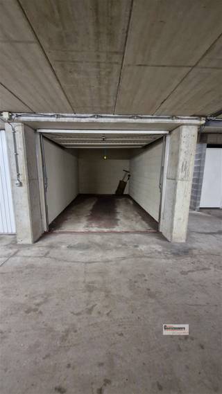 Garage à louer à Anvers