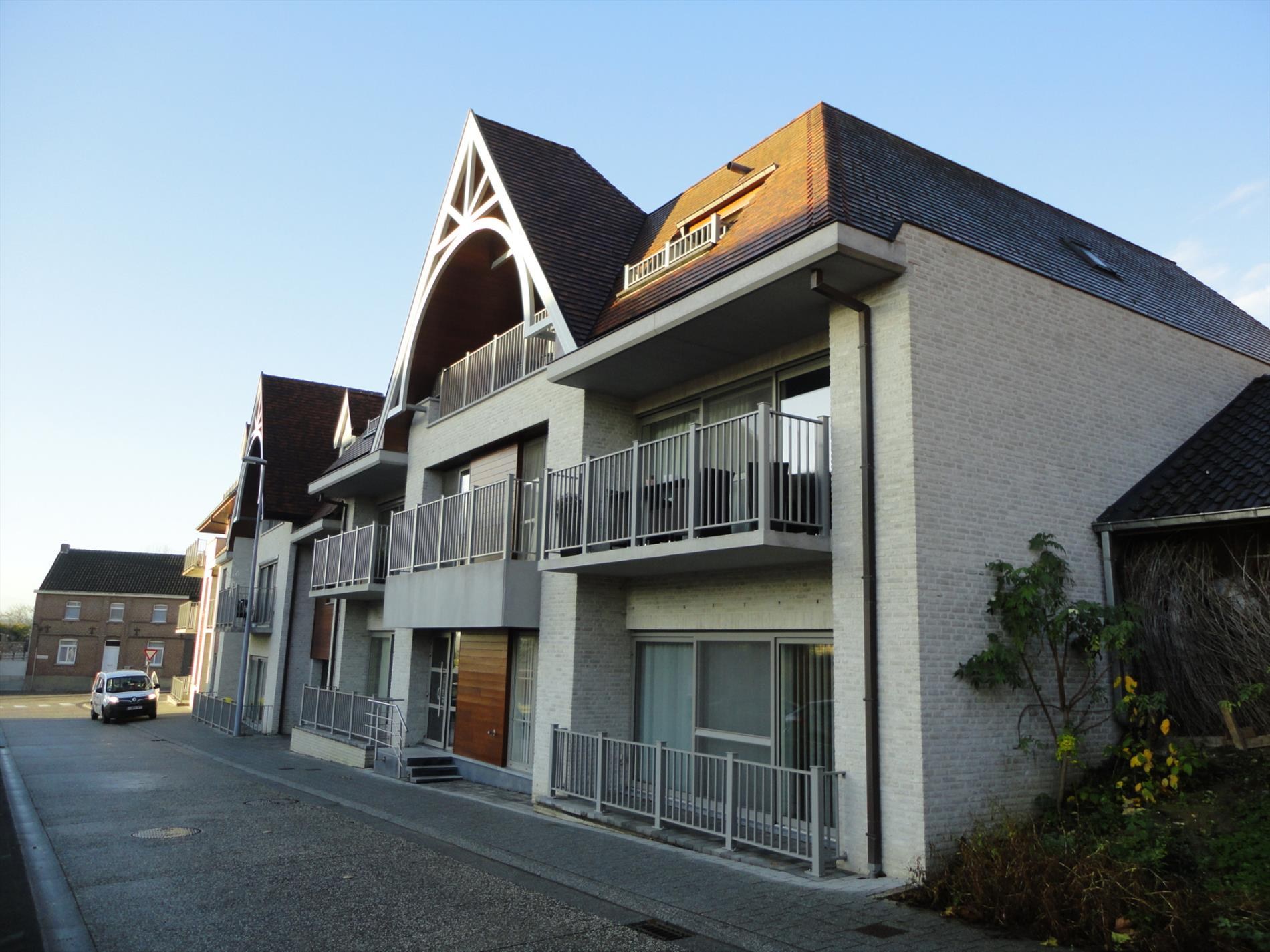 Charmant appartement onder de kerktoren van Dikkelvenne - foto 2