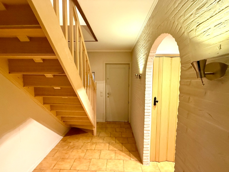 Verzorgde, energetisch gerenoveerde woning in rustige en centrale verkaveling - foto 4