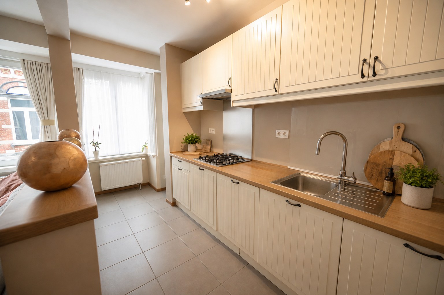 KNAP APPARTEMENT NABIJ LEOPOLDPARK - foto 4