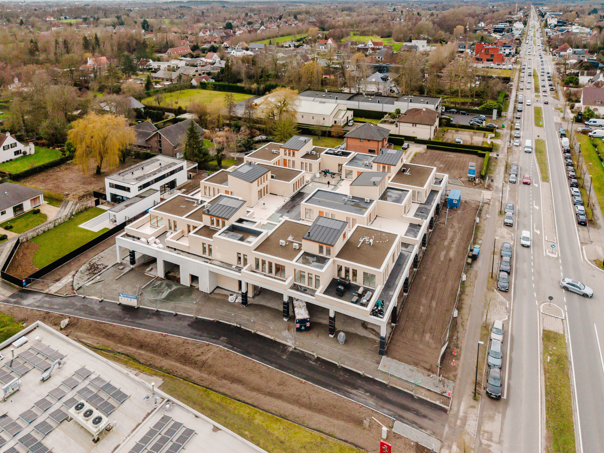 Handelsruimte met centrale ligging te Sint-Martens-Latem - foto 4