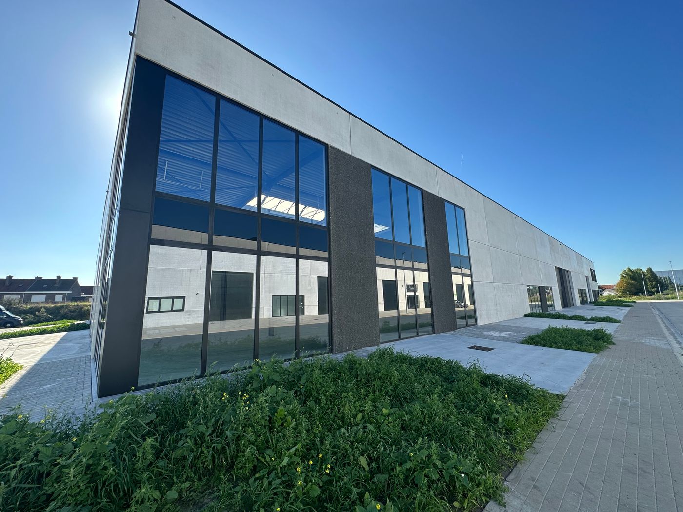 288 m² nieuwbouw KMO-unit met 94m² mezzanine op 486 m² terrein - foto 4