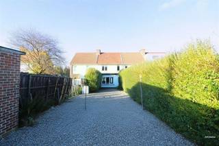 Composition:First floor: Hall': 4.52 m², living room: 13.11 m², kitchen: 15.09 m², bathroom: 10.64 m², veranda: 14.21 m², first-floor access hall (in...