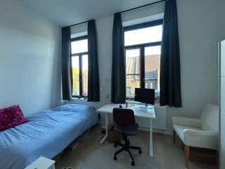 **Vraag uw bezoek aan**Nabij de Leuvense Vismarkt, in een zijstraatje van de uiterst gezellige Mechelsestraat kan je de Penitentienenstraat vinden...