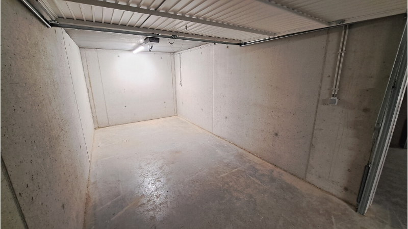 Ondergrondse Garage te huur in Sint-Andries Brugge - foto 3