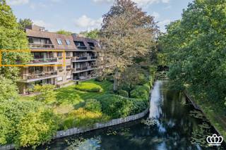 Instapklaar en gerenoveerd hoekappartement van 190 m² in domein Eikendael Gelegen op de tweede verdieping van residentie Oxford, in het prachtig...