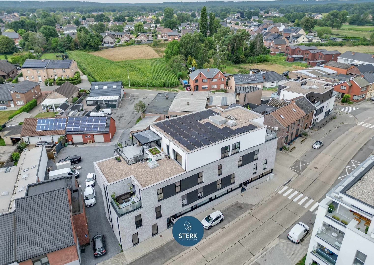 Apartment for sale in Maasmechelen with 2 bedrooms - photo 4