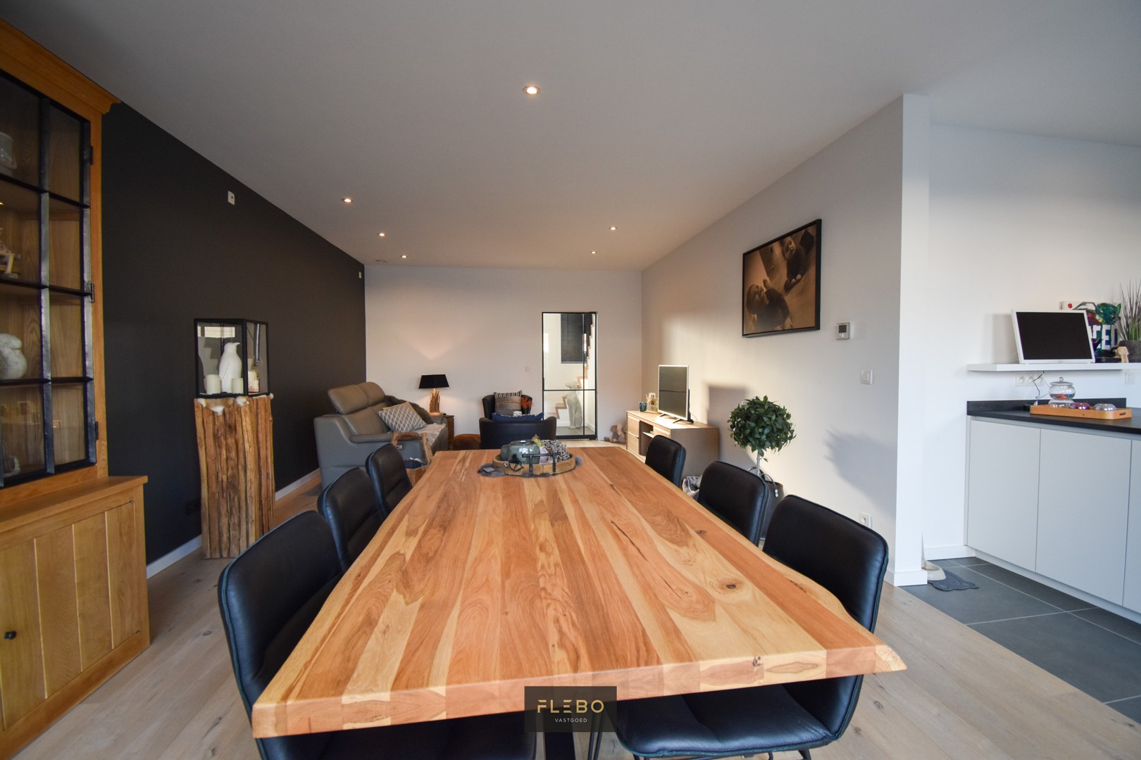 Recente woning met 4 slaapkamers op toplocatie te Wenduine! - foto 4