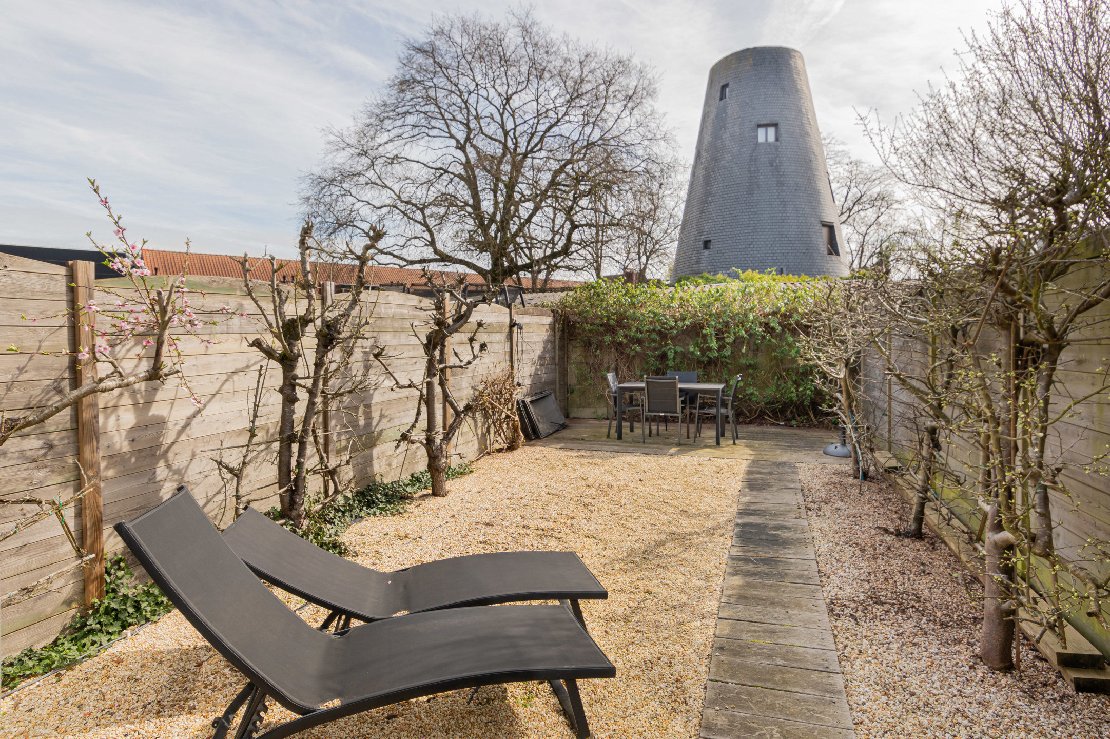 Instapklare woning met 3 slpks, tuin en uniek zicht! - foto 1