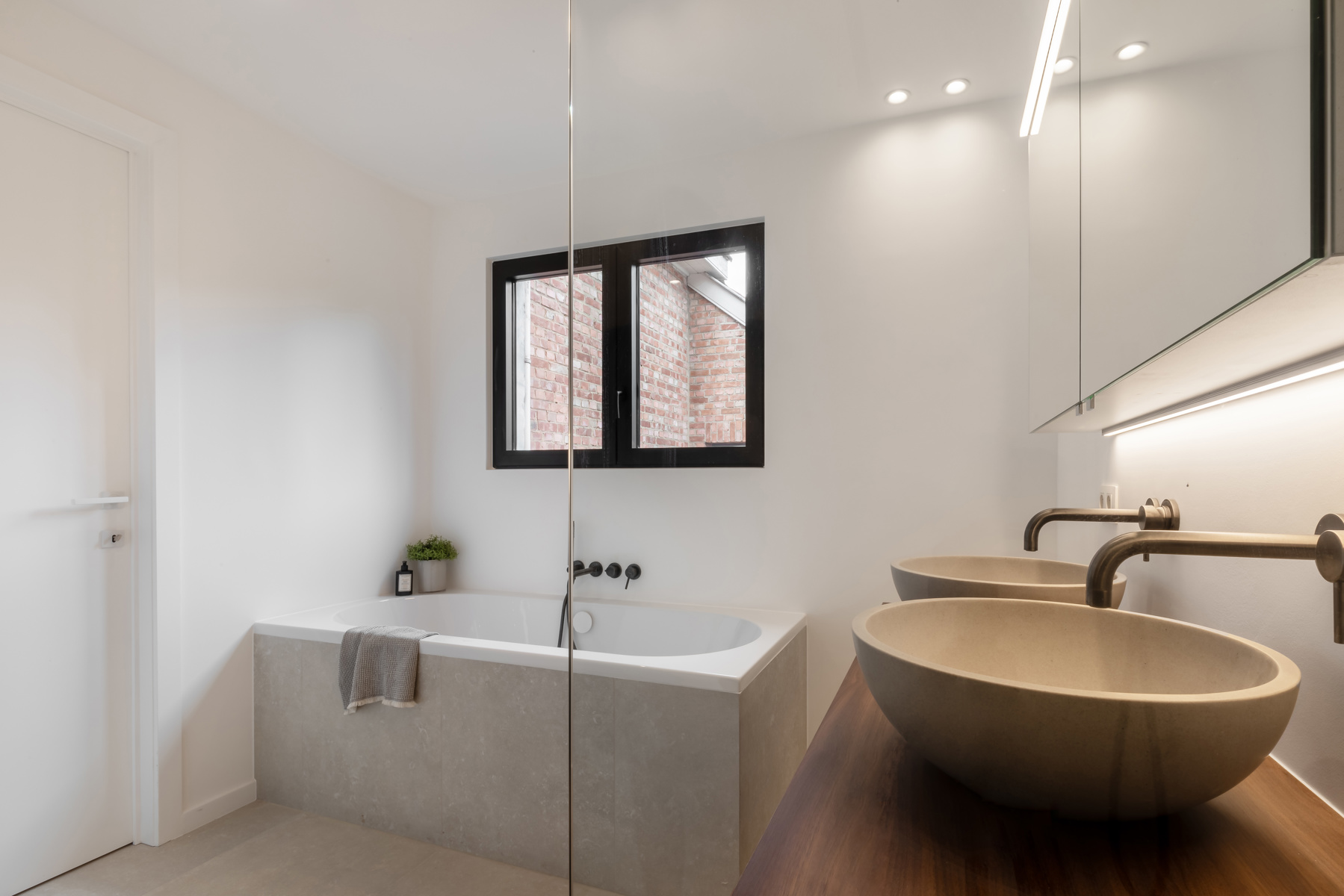 Gerenoveerde penthouse met 3 slpks en terras - foto 5