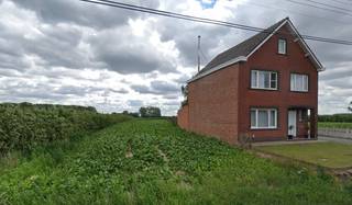 Vrij perceel landbouwgrond te koop met een oppervlakte van 3.455 m². Gemakkelijk bereikbaar via de Klein Romestraat (naast huisnr 84)...