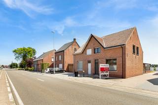 Deze charmante woning is gelegen nabij het centrum van Arendonk.Het centrum, de winkels, het openbaar vervoer en de scholen zijn gelegen op...