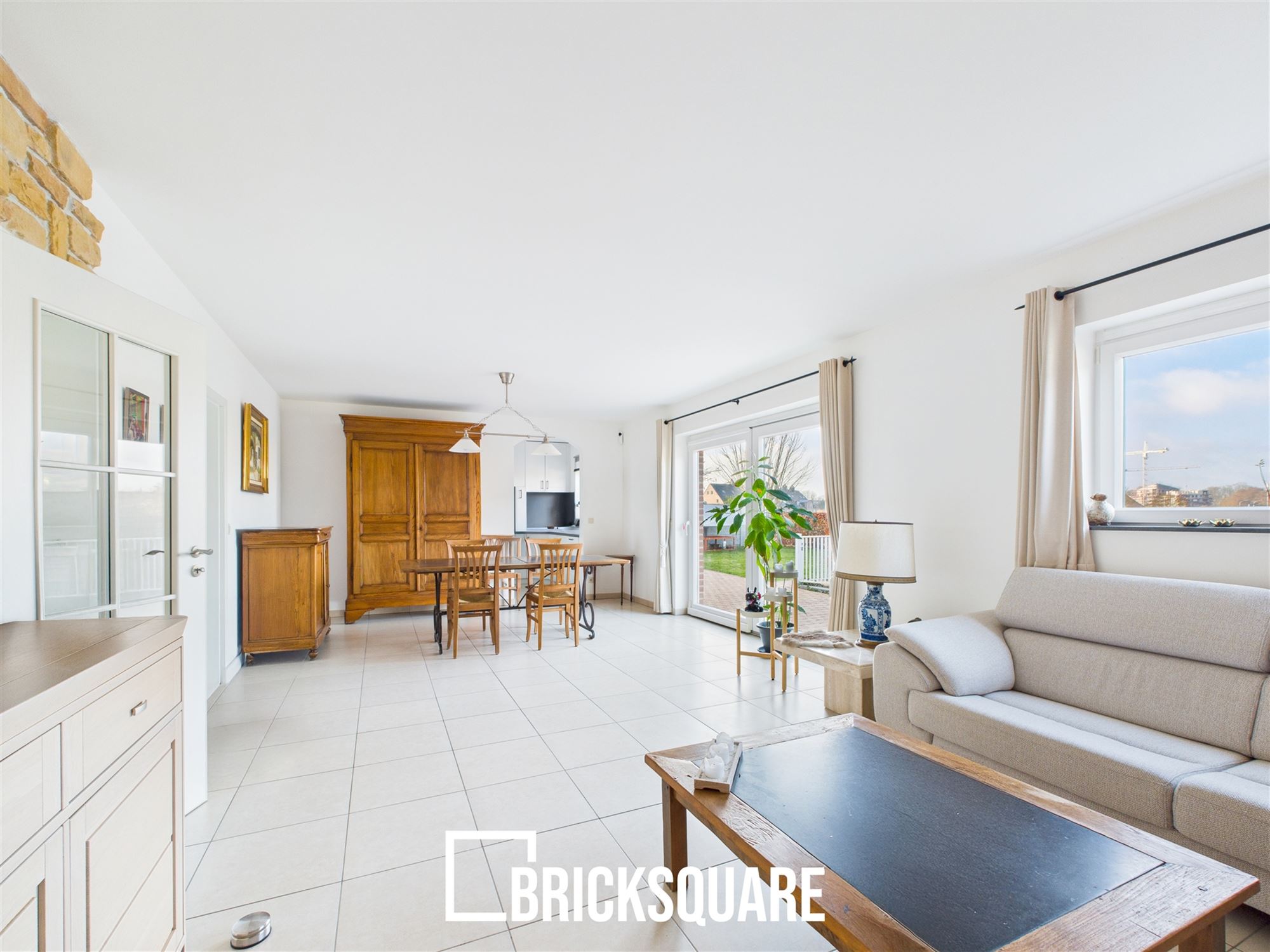 House 4 facades - Quiet location in the heart of Gembloux - photo 4