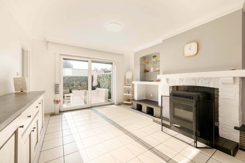 Instapklare gezinswoning, halfopen bebouwing, met 4 slaapkamers én garage TE KOOP in Desselgem! 🏡 - foto 5