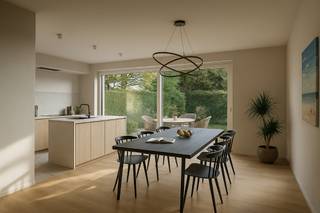 Ben je op zoek naar een instapklare woning in het centrum van Wevelgem? In de Nieuwe Markt te Wevelgem zijn er drie rijwoningen en twee halfopen bebouwingen beschikbaar. Deze moderne woningen bieden comfortabel en energiezuinig wonen, ideaal voor wie op zoek is naar een duurzame thuisbasis.<br /><br /><strong>Ideale locatie voor pendelaars.</strong><br /><br />Gelegen in het hart van Wevelgem, zijn deze woningen optimaal bereikbaar met het openbaar vervoer. Dit maakt het een ideale plek voor pendelaars die dagelijks naar nabijgelegen steden reizen. Met alle voorzieningen binnen handbereik, zoals winkels, scholen en restaurants, vind je hier alles wat je nodig hebt voor een comfortabel leven.<br /><br /><strong>Comfortabel en modern wonen.</strong><br /><br />De woningen zijn voorzien van energiezuinige technieken, waaronder een warmtepomp. Dankzij de doordachte indeling kun je optimaal genieten van je nieuwe thuis. Elk huis biedt de ruimte en functionaliteit die je nodig hebt, of je nu alleen woont of met een gezin.<br /><br />Elke woning beschikt over een privé parkeerplaats voor de deur. De ruime badkamer is uitgerust met zowel een ligbad als een inloopdouche. Met drie slaapkamers en extra bergingsruimte zowel beneden als boven, geniet je van voldoende opslagmogelijkheden en een praktische indeling. Bovendien geniet je van een gezellig stadstuintje met een aangelegd terras.<br /><br /><strong>Jouw nieuwe thuis wacht op je.</strong><br /><br />Laat deze kans niet liggen en ontdek deze instapklare woningen in de Nieuwe Markt te Wevelgem. <strong>Deze woning is verkrijgbaar aan 6% btw en heeft een prijs inclusief alle kosten van 356.000 euro*.</strong> Neem contact met ons op voor meer informatie!<br /><br />*Afhankelijk van het definitieve wetsvoorstel.