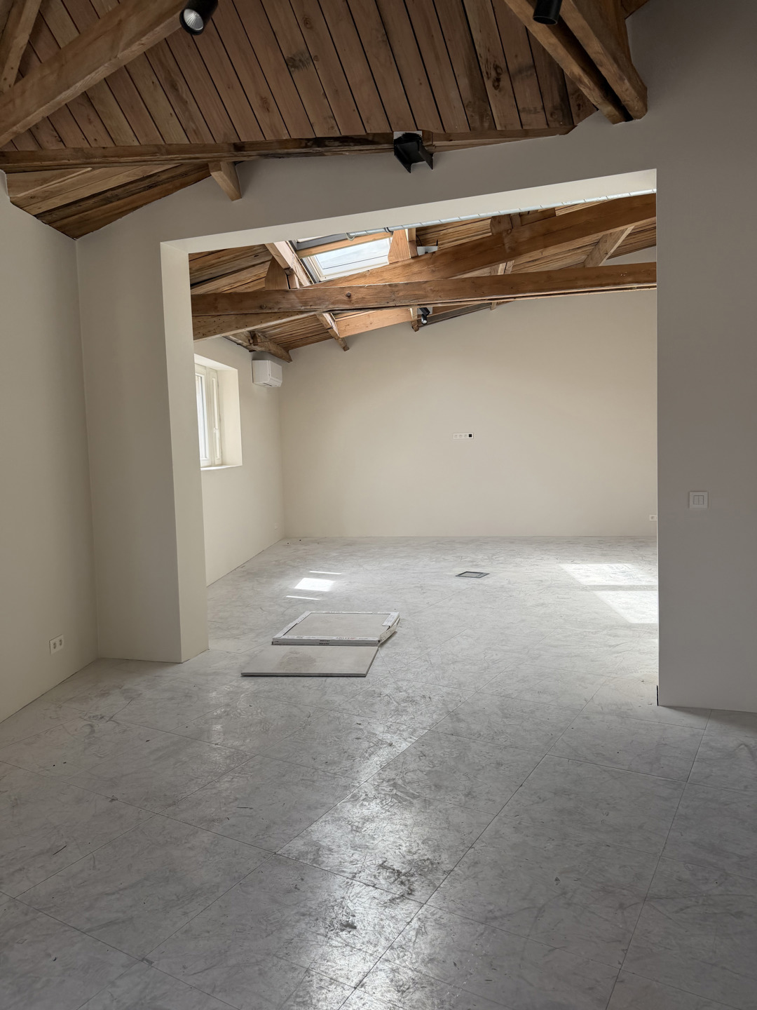 Kantoorruimte te huur gelegen op de Meir 113-115 te Antwerpen.  - foto 3