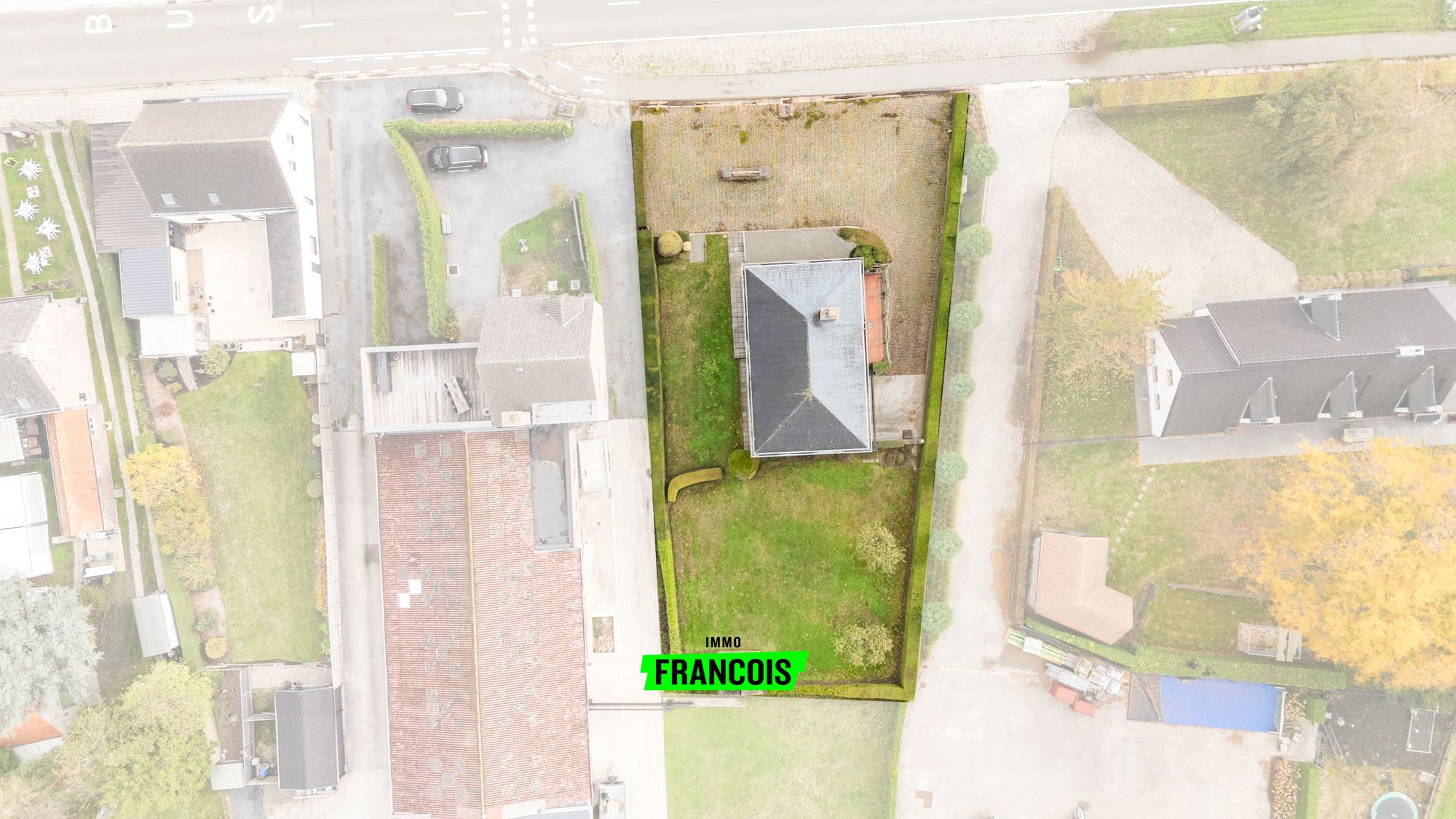 Uiterst degelijke woning met veel potentieel op een riant perceel in Watervliet. - foto 4