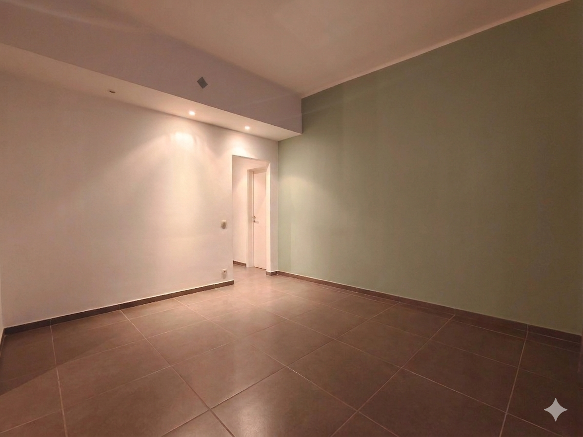 Apartment for sale in Anderlecht with 1 bedroom - photo 4