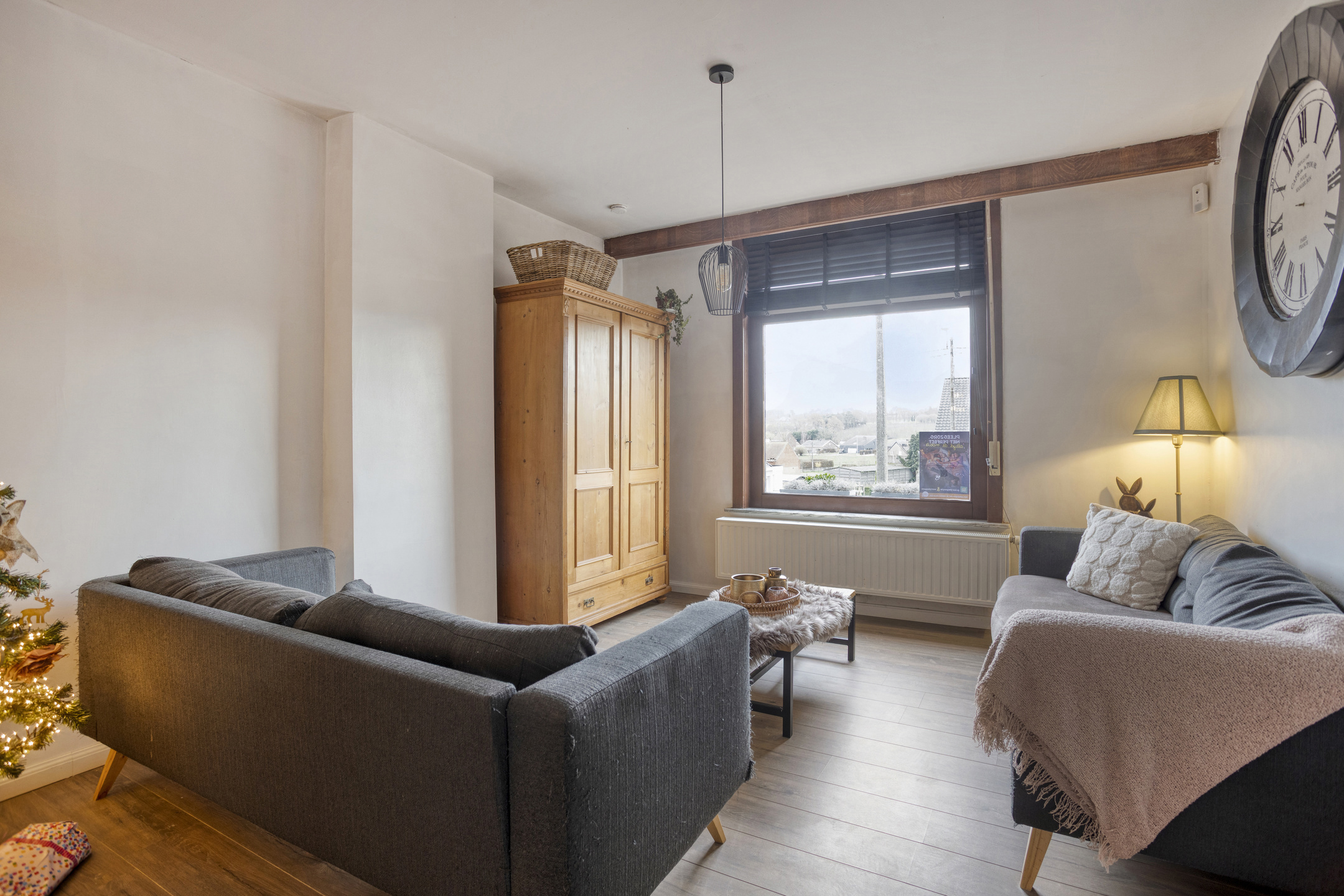 Authentieke woning met 5 slaapkamers op een ruim perceel - foto 4