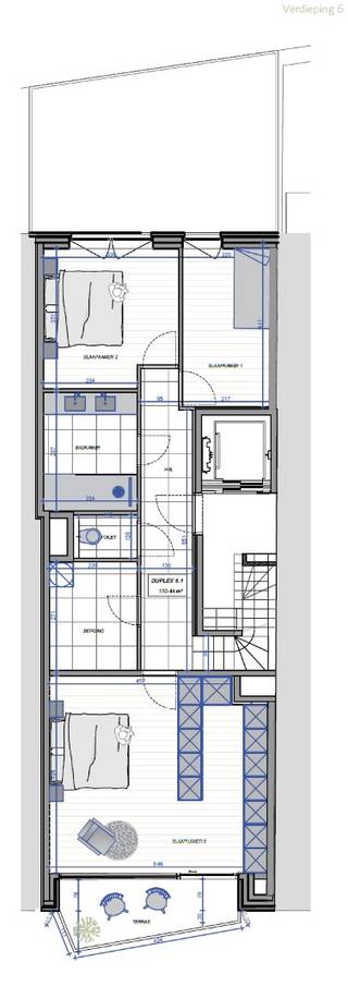 Ontdek dit stijlvolle DUPLEX nieuwbouwappartement (150m² + 40m² terras) op de 6de &amp; 7de verdieping van Residentie Eponine, een exclusief en kleinschalig woonproject waar hedendaagse architectuur en hoog wooncomfort harmonieus samenkomen. <br /><br />Het gebouw onderscheidt zich door een elegante gevel met grote raampartijen en RUIME terrassen, dit allemaal op slechts 300m van zee/strand. <br /><br />Indeling OPTIE B: <br /><br />*6de verdiep: 3 slaapkamers, badkamer met inloopdouche, afzonderlijk toilet, berging, terras vooraan (6m²).<br />*7de: woonkamer, volledige ingerichte keuken, terras vooraan (21m²) - terras achteraan (15m²), privatieve gelijkvloerse berging, gemeenschappelijke fietsenberging. <br /><br /><br />- Ruime terrassen (40m²) <br />- Mogelijkheid op 6% BTW<br />- Betaalbaar en energiezuinig wonen<br />- 300m van zee/strand.