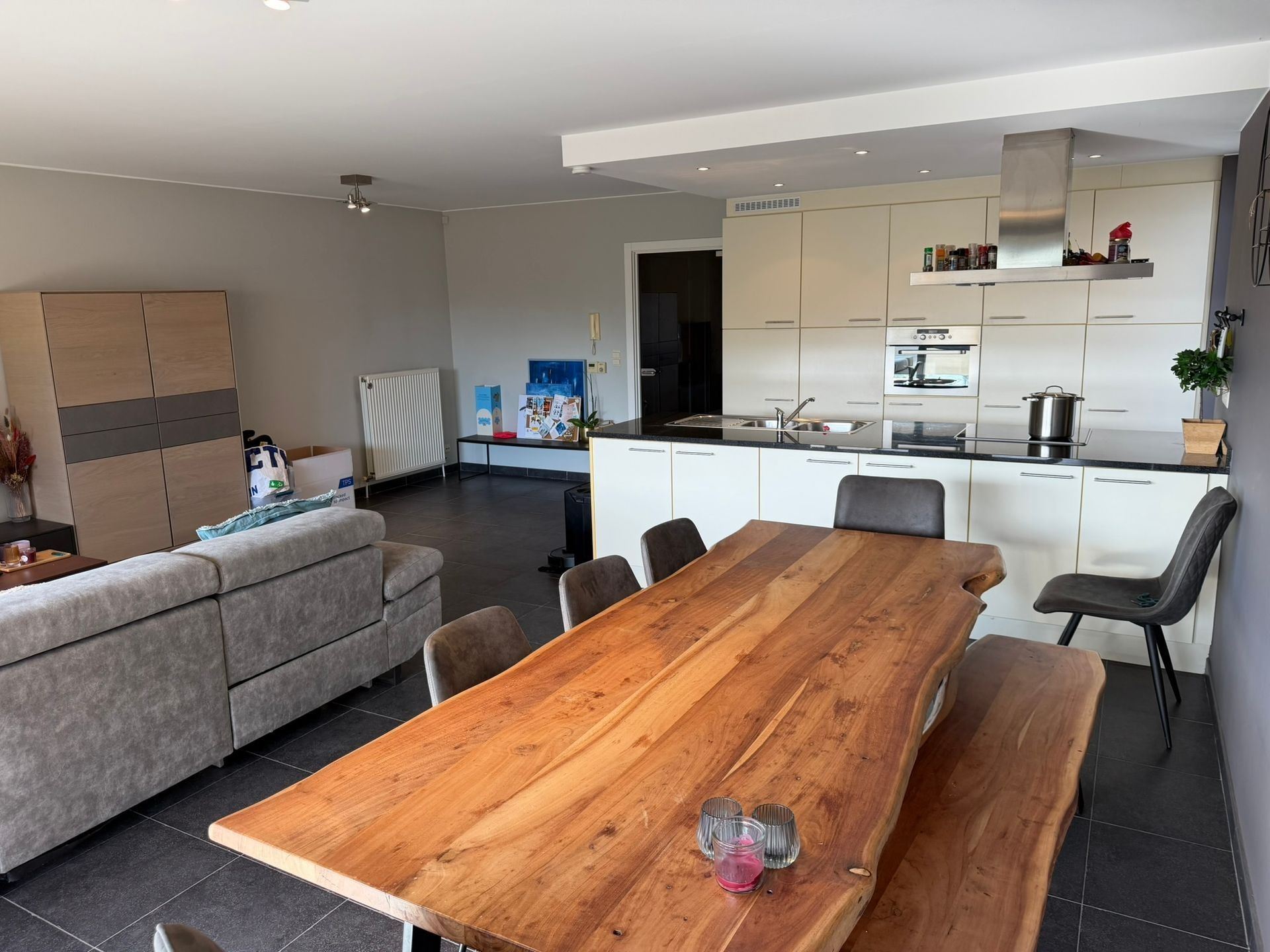 Gelijkvloersappartement met 2 slaapkamers en tuin - foto 5