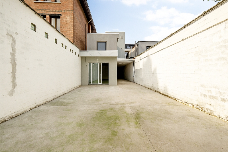 Unieke woning met groot magazijn nabij centrum Hoboken - photo 2