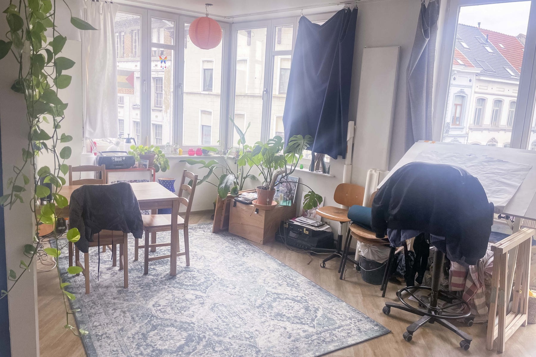 Apartment for rent in Sint-Gillis with 1 bedroom - photo 1