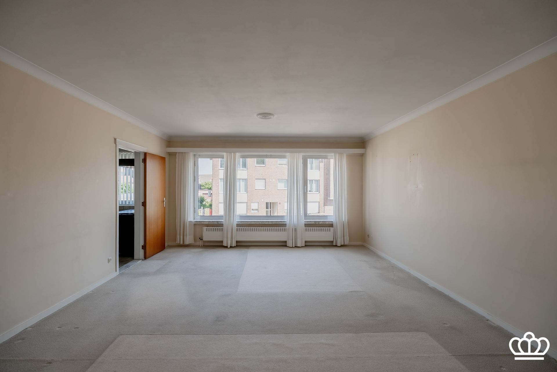 Apartment - photo 4