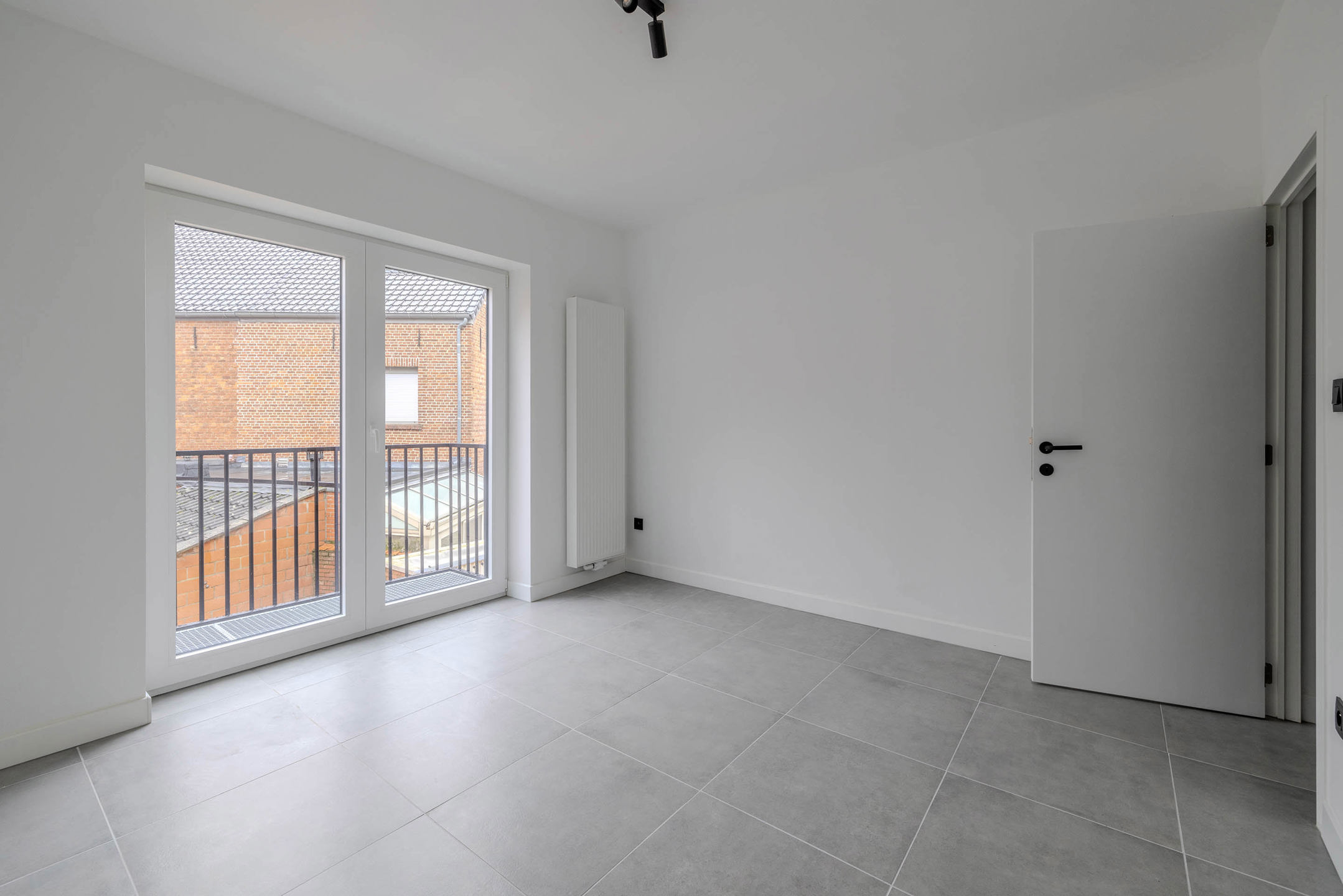Apartment for rent in Lille with 2 bedrooms - photo 5
