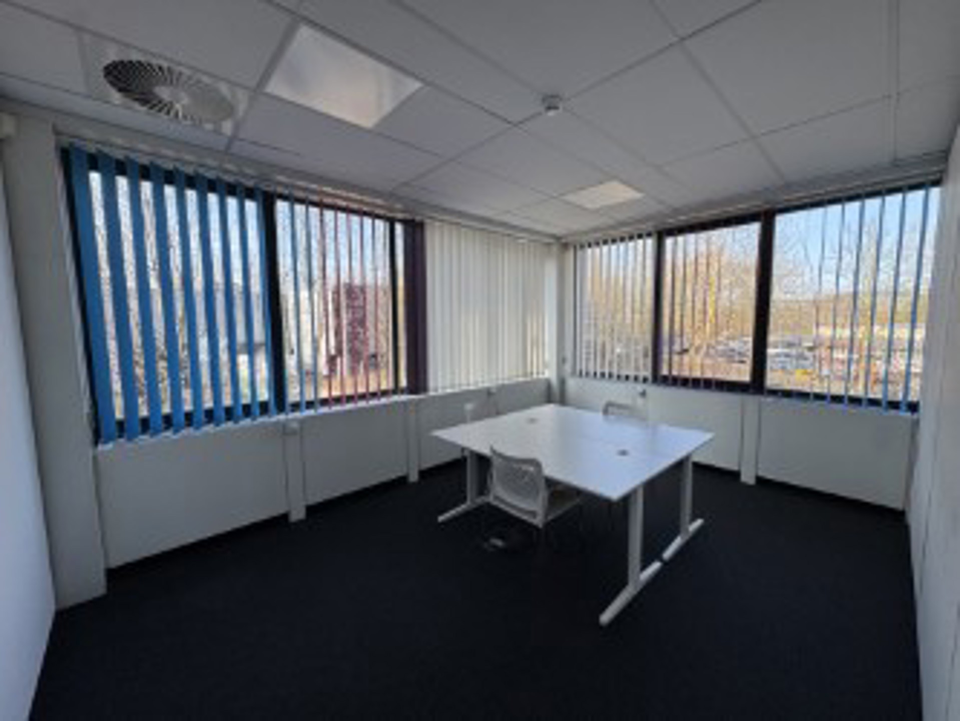 Commercial for rent in Zaventem - photo 4
