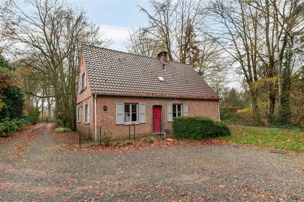 Charmant landhuis in doodlopende straat op 2.051m² - foto 1