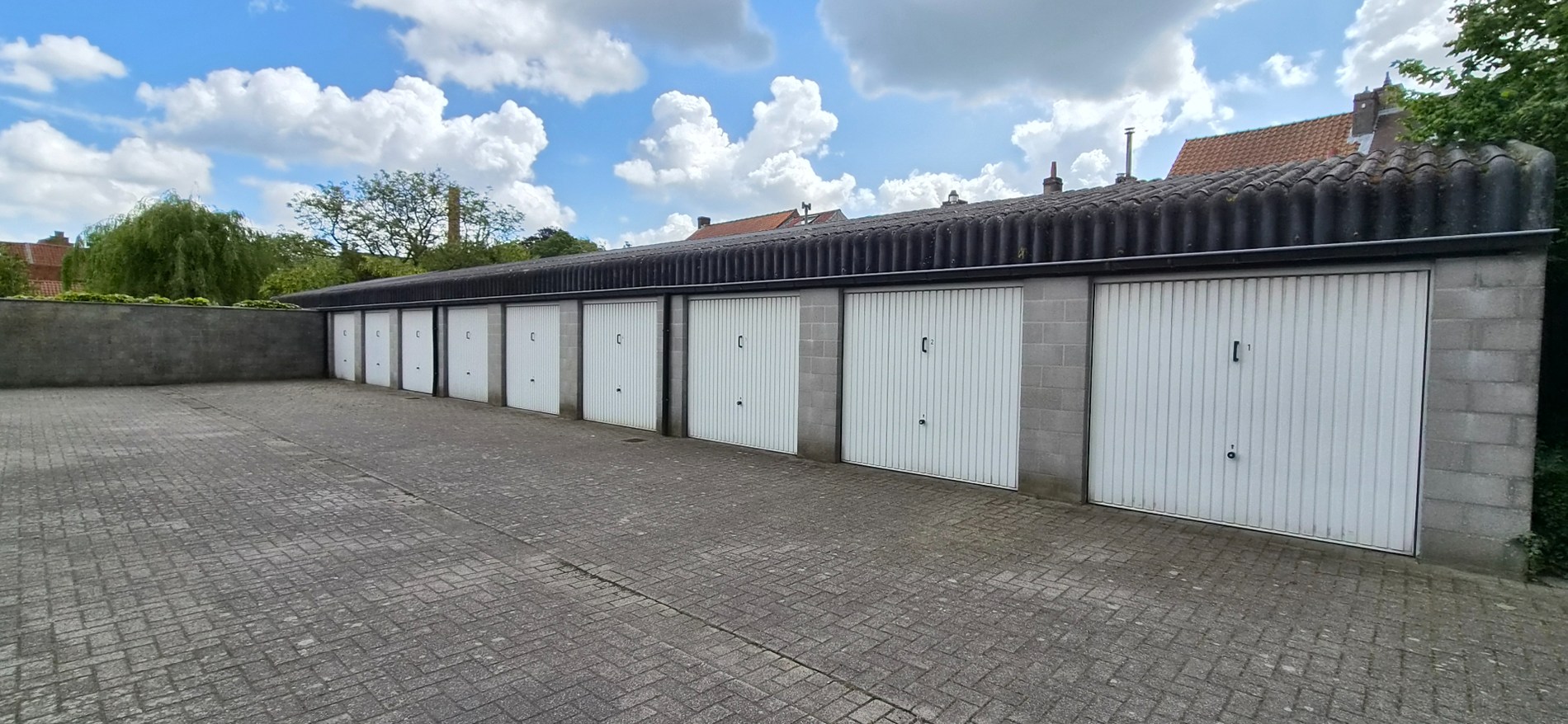 Brugge: te vernieuwen woning met garage - foto 5