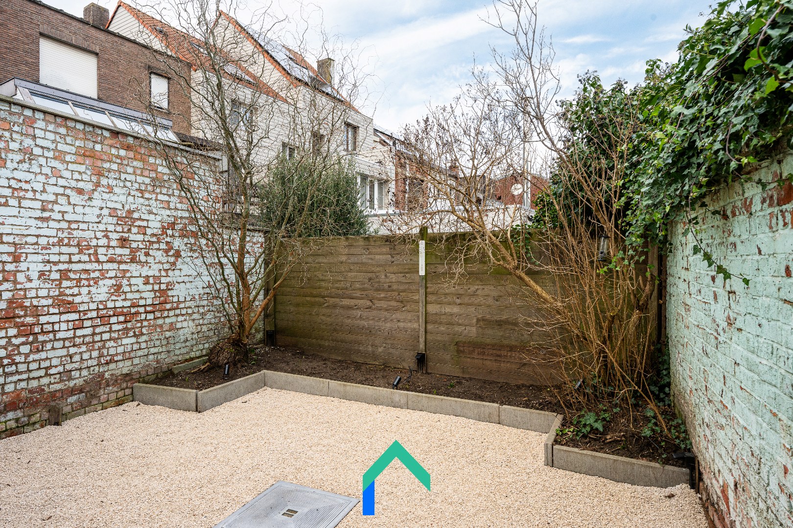 Gerenoveerde stadswoning met drie slaapkamers en stadstuin in Gent - foto 4
