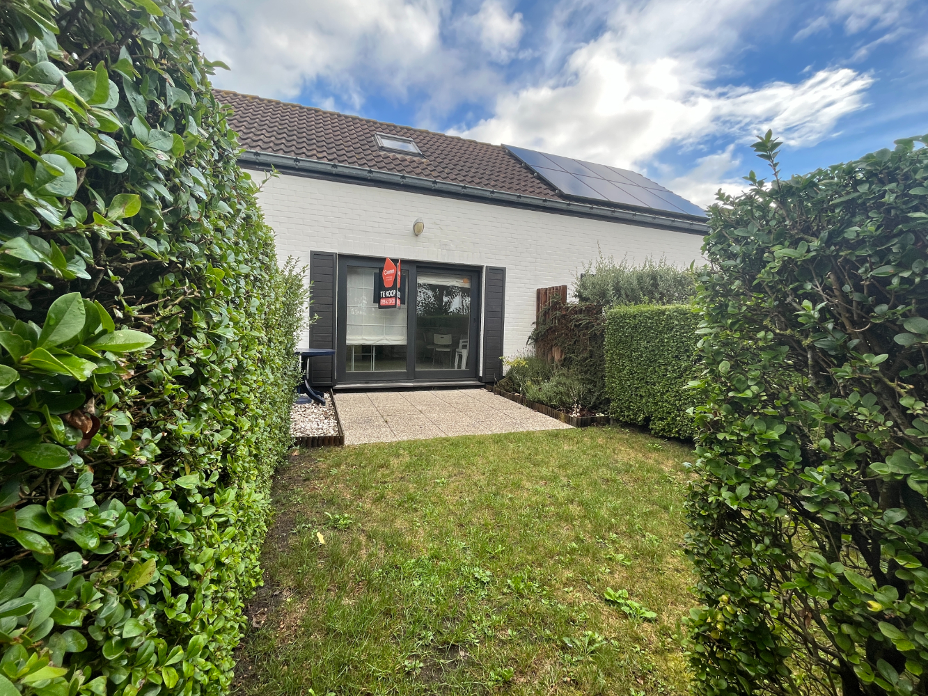 Charmante vakantiewoning te koop mét private autostaanplaats én garagebox! - foto 4