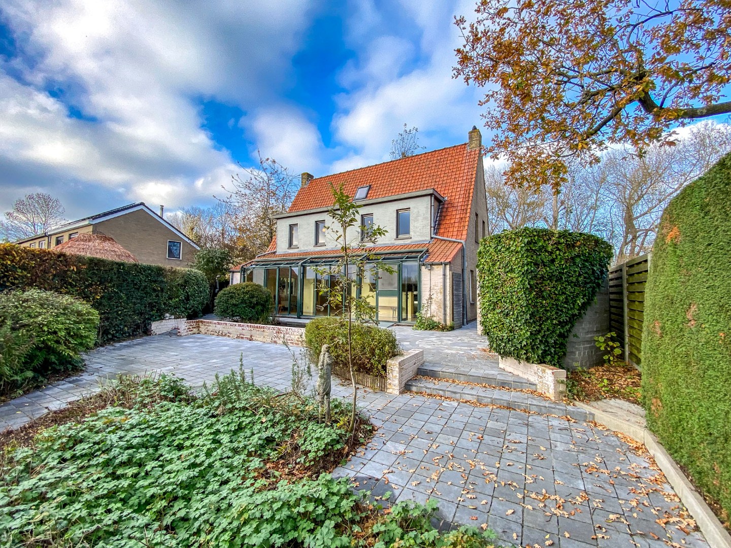 Prachtige open bebouwing met onderhoudsvriendelijke tuin te Oostduinkerke op 642 m². - foto 2