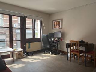 Ontdek dit charmante appartement in een prachtig herenhuis, gelegen aan de rand van het bruisende Leuven. Omringd door handige...