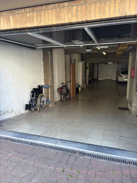 Autostaanplaats in garage - foto 2