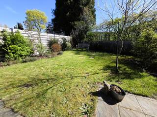 Instapklare gerenoveerde woning gelegen in het rustige Mariaburg, op wandelafstand van treinstation, winkels, scholen en winkel voorzieningen.Het...