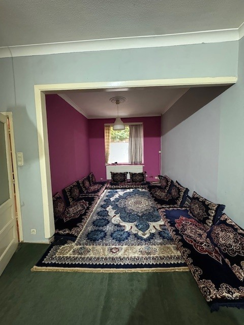 ZEER GOED GELEGEN WONING MET 3SLPK, TUIN EN GARAGE!! - photo 4