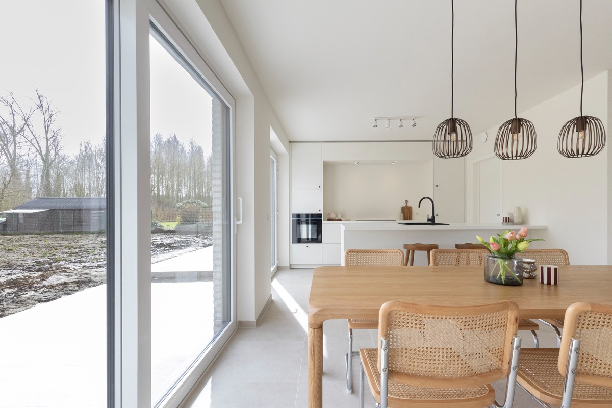 Energiezuinige halfopen nieuwbouwwoningen met inpandige garage in Denderwindeke - foto 4