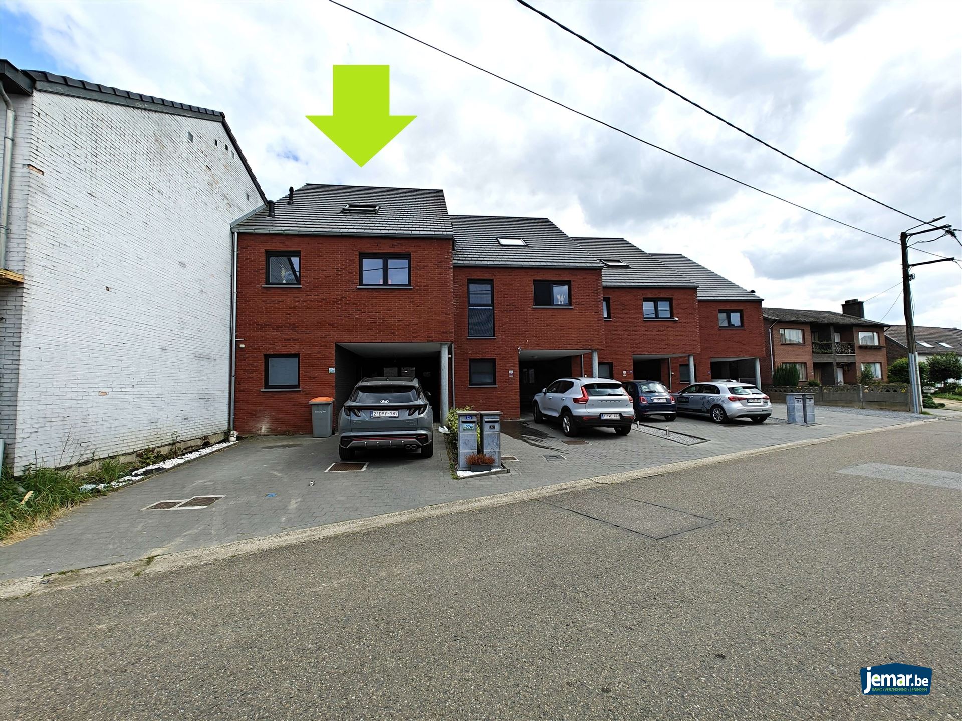 House for sale in Maasmechelen with 5 bedrooms - photo 1