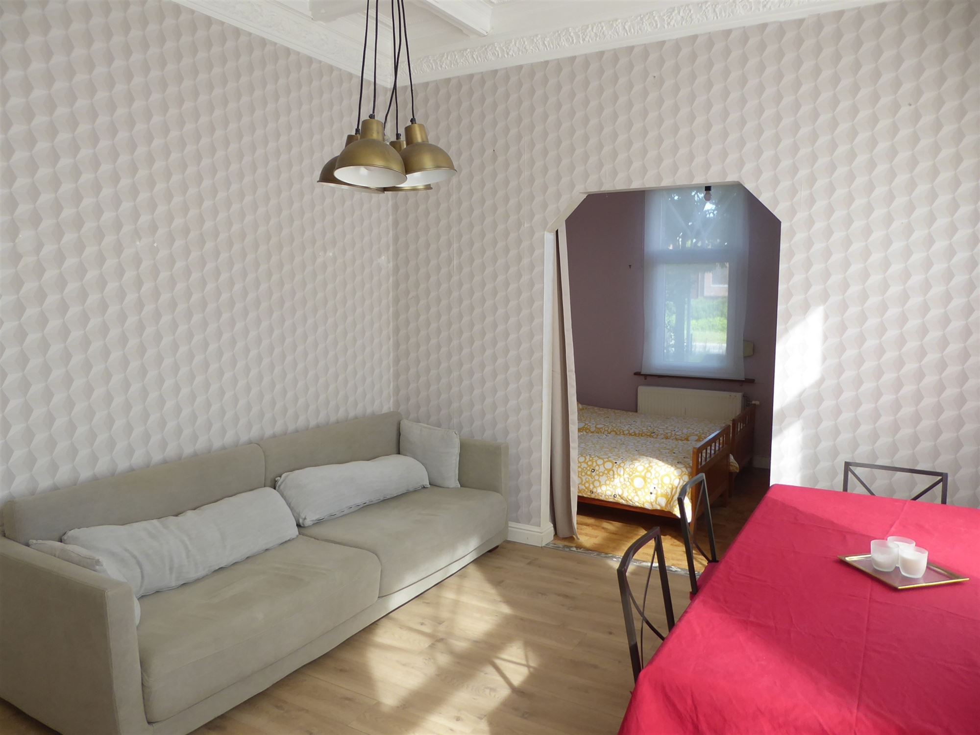 Opbrengsteigendom met 4 studentenkamers en 1 studio - foto 4