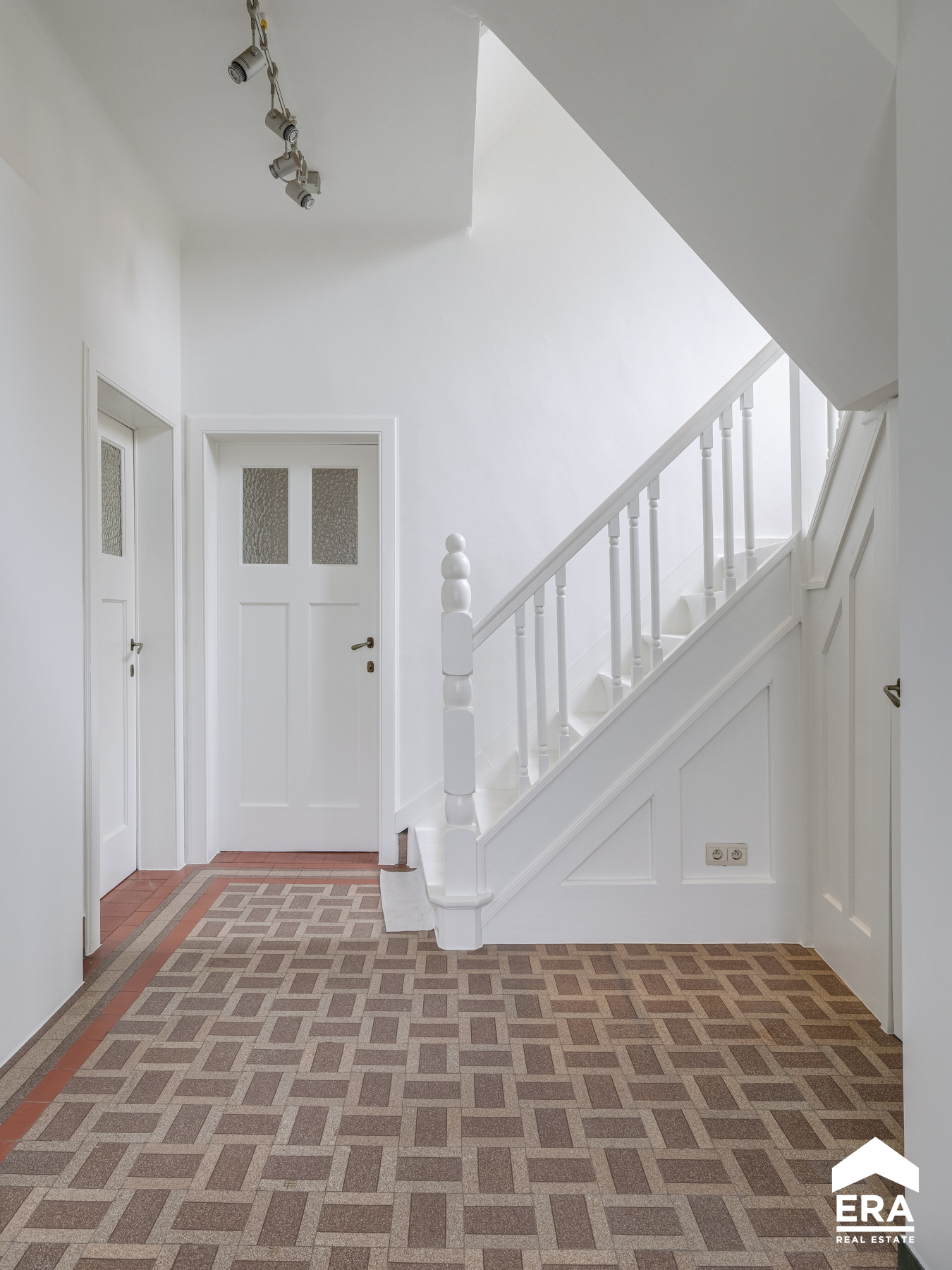 House for sale in Hechtel-Eksel with 7 bedrooms - photo 4
