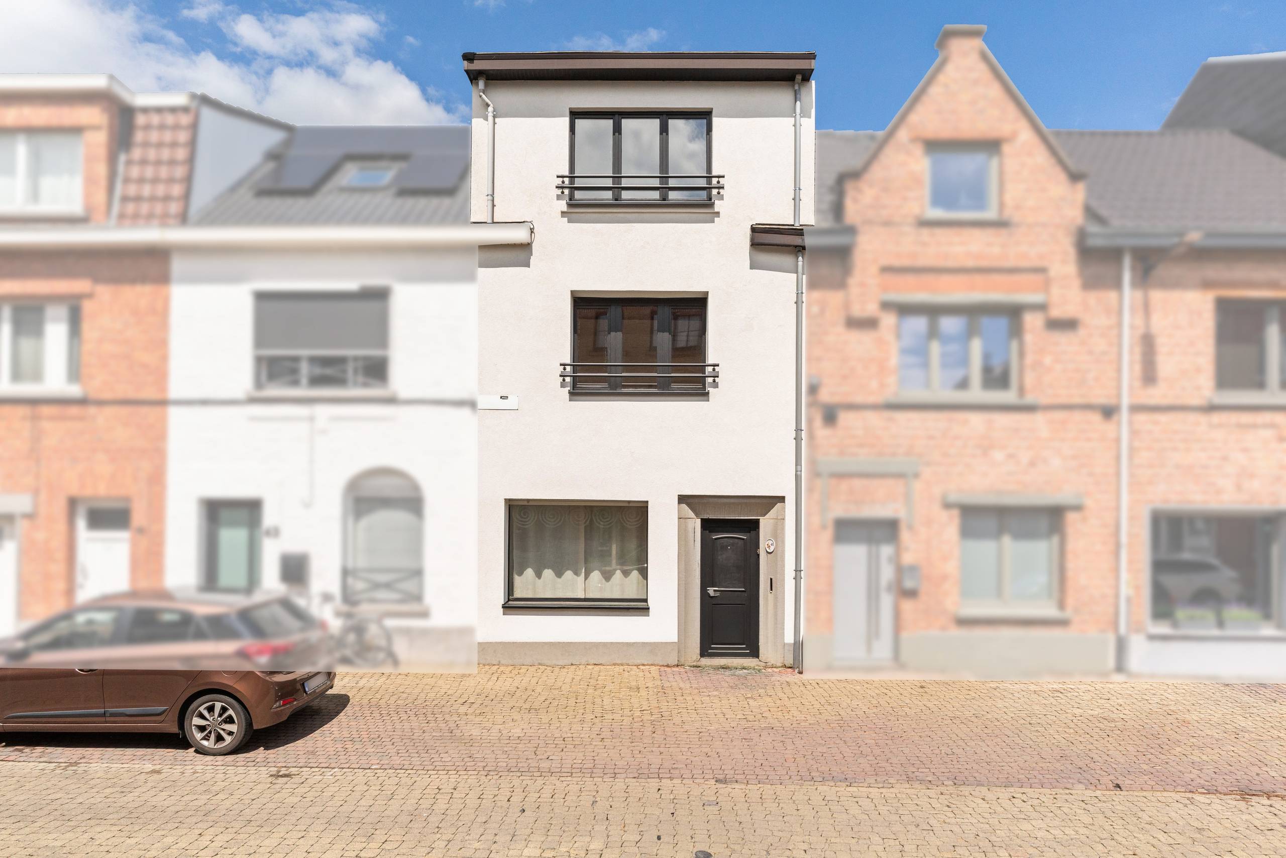 Instapklare woning met 4 slaapkamers & tuin nabij centrum - foto 1
