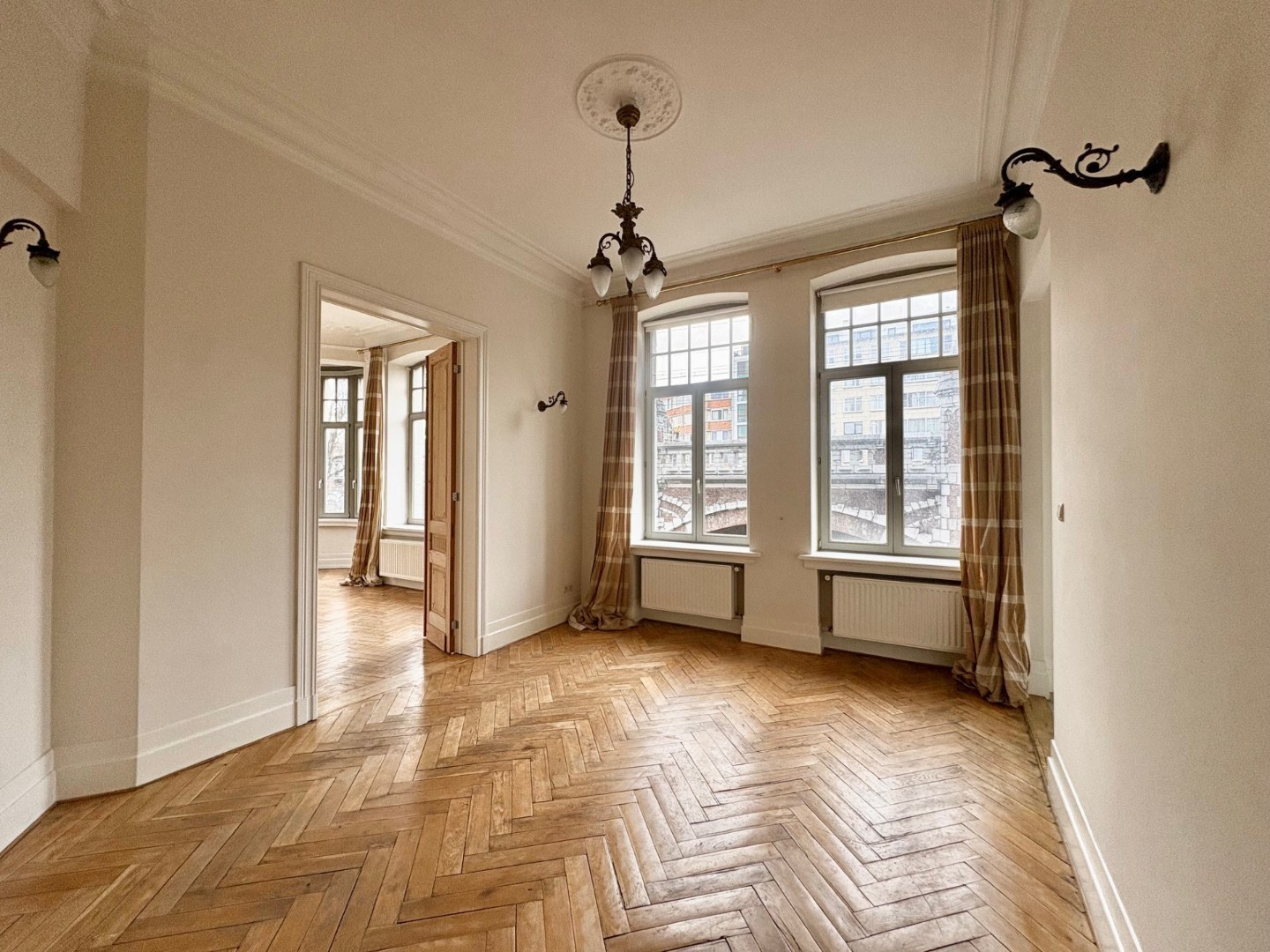 Comfortabel 2-slaapkamerappartement met 2 badkamers - foto 3
