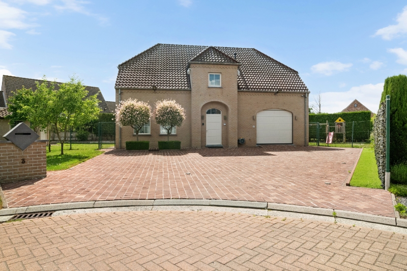 House for sale in Roeselare with 6 bedrooms - photo 5