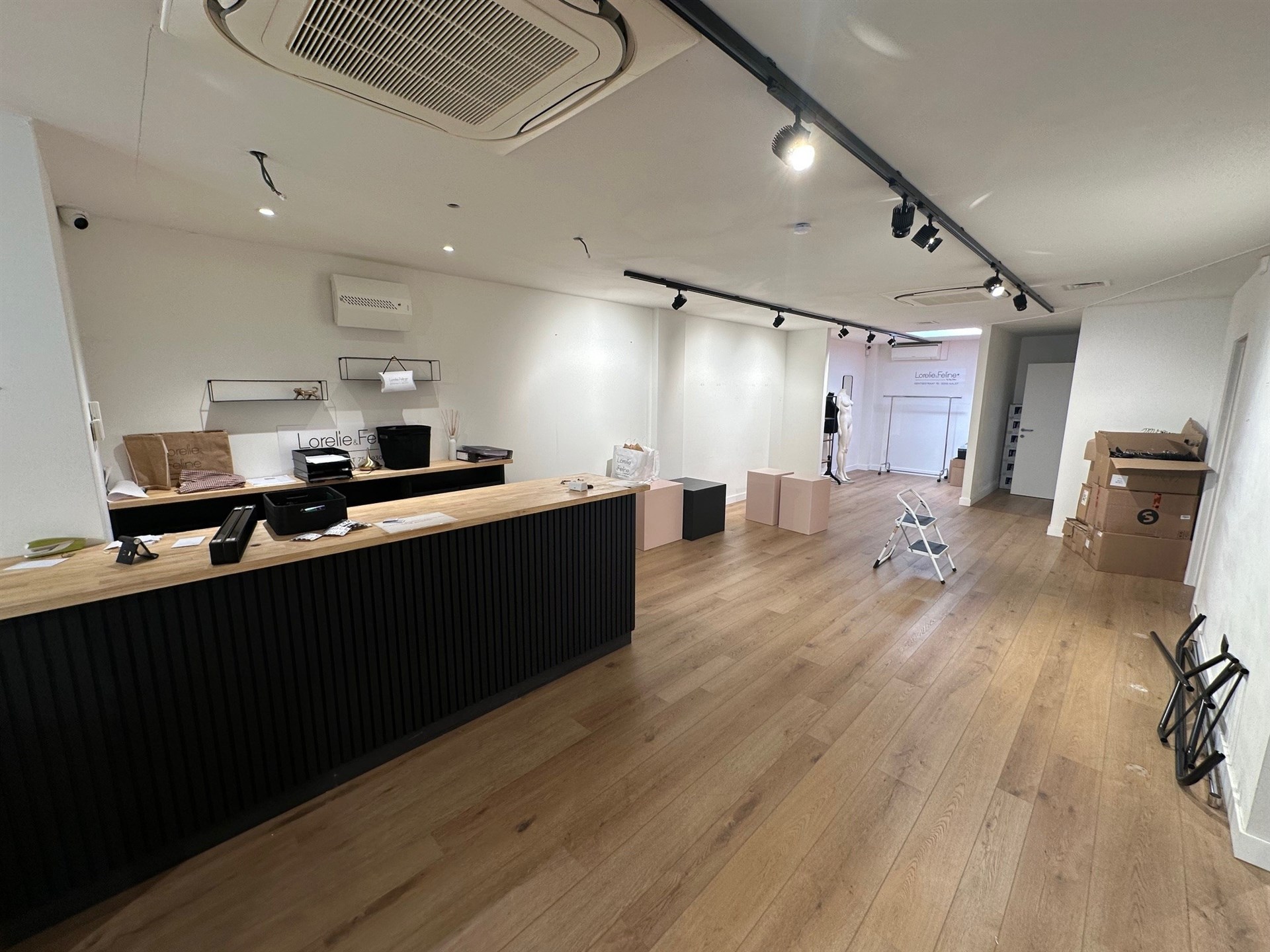 Handelsruimte of bureelruimte - 115 m² - in het centrum van Aalst - foto 5