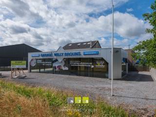 BEDRIJFSPAND BESTAANDE UIT WERKPLAATS, TOONZAAL, KANTOREN EN BOVENLIGGEND APPARTEMENT OP EEN PERCEEL VAN 33A40CA TE KINROOI.TROEVEN- Ideale...