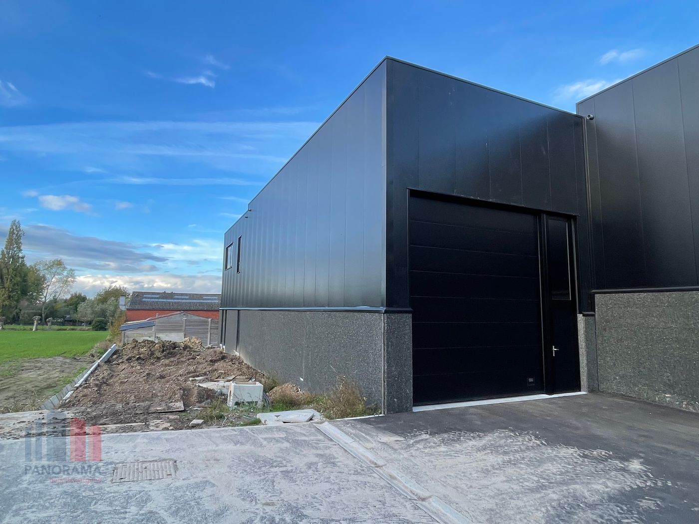 227 m² nieuwbouw KMO-unit met 192 m² woning te koop - foto 4