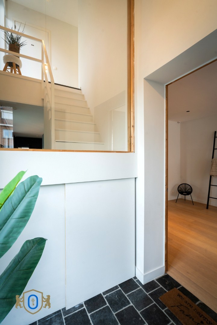 Halfopen 3-slpkr woning met tuin &amp; carport - foto 5